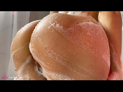 ❤️ Brunette masturboi pillua vibraattorilla intensiiviseen orgasmiin suihkussa ❌ Pornovideo at fi.xxxsexjav.ru