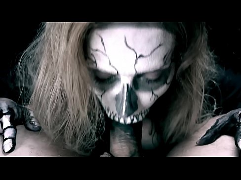 ❤️ Demonityttö imi munaa mustalla suullaan ja nielaisi spermaa. ❌ Pornovideo at fi.xxxsexjav.ru